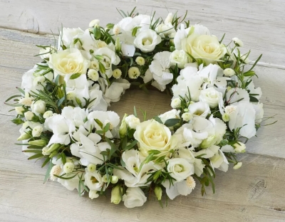 Elegant White Wreath